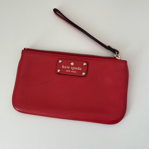 Kate Spade Wristlet - Picture 1 of 4